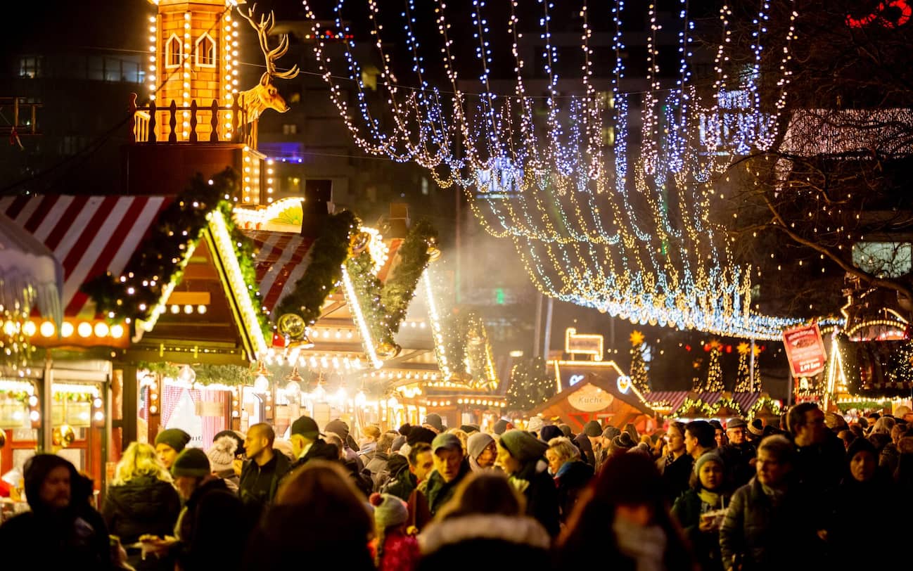 Mercatini Di Natale Più Grande D'italia Mercatini di Natale 2022, ad Asti uno dei più grandi d'Italia: date e